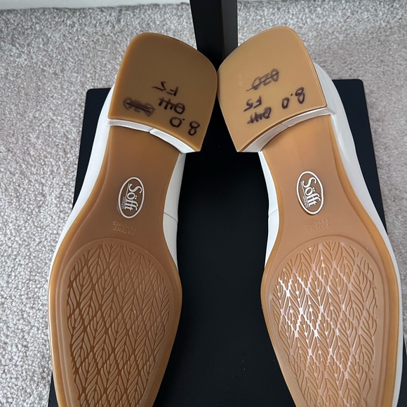 Sofft White Block Heel Loafers - Picture 7 of 8
